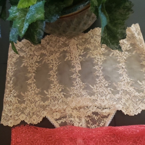 NWT LACE PANTIE LARGE V.S. - Picture 3 of 6